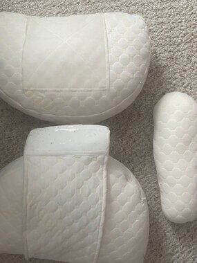 BABYBUB MATERNITY PILLOW - 3 pieces